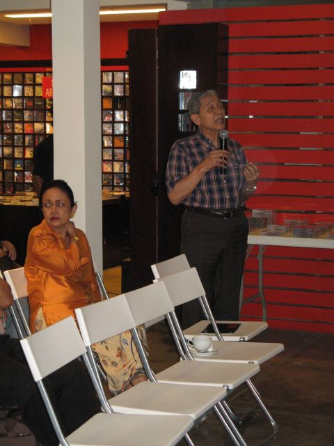 Bedah Buku Tegang Bentang