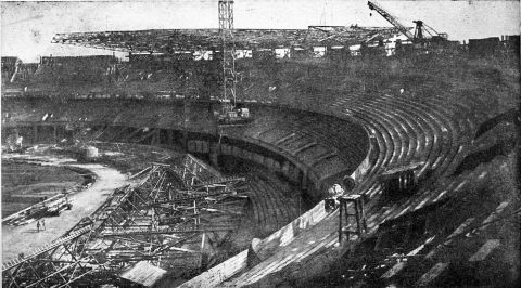 Pembangunan Stadion Utama